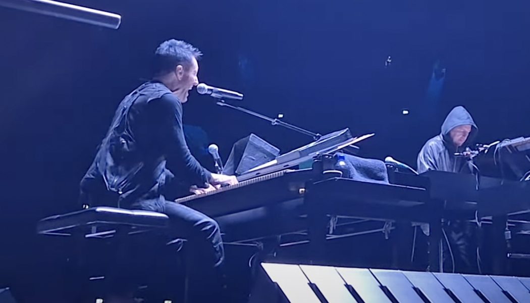 Nine Inch Nails Perform "That's What I Get" Live for First Time Since 1991