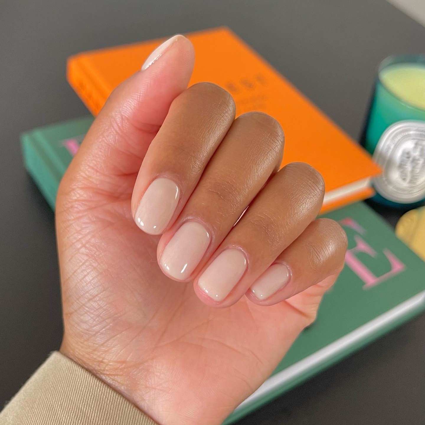 Almond milk nails