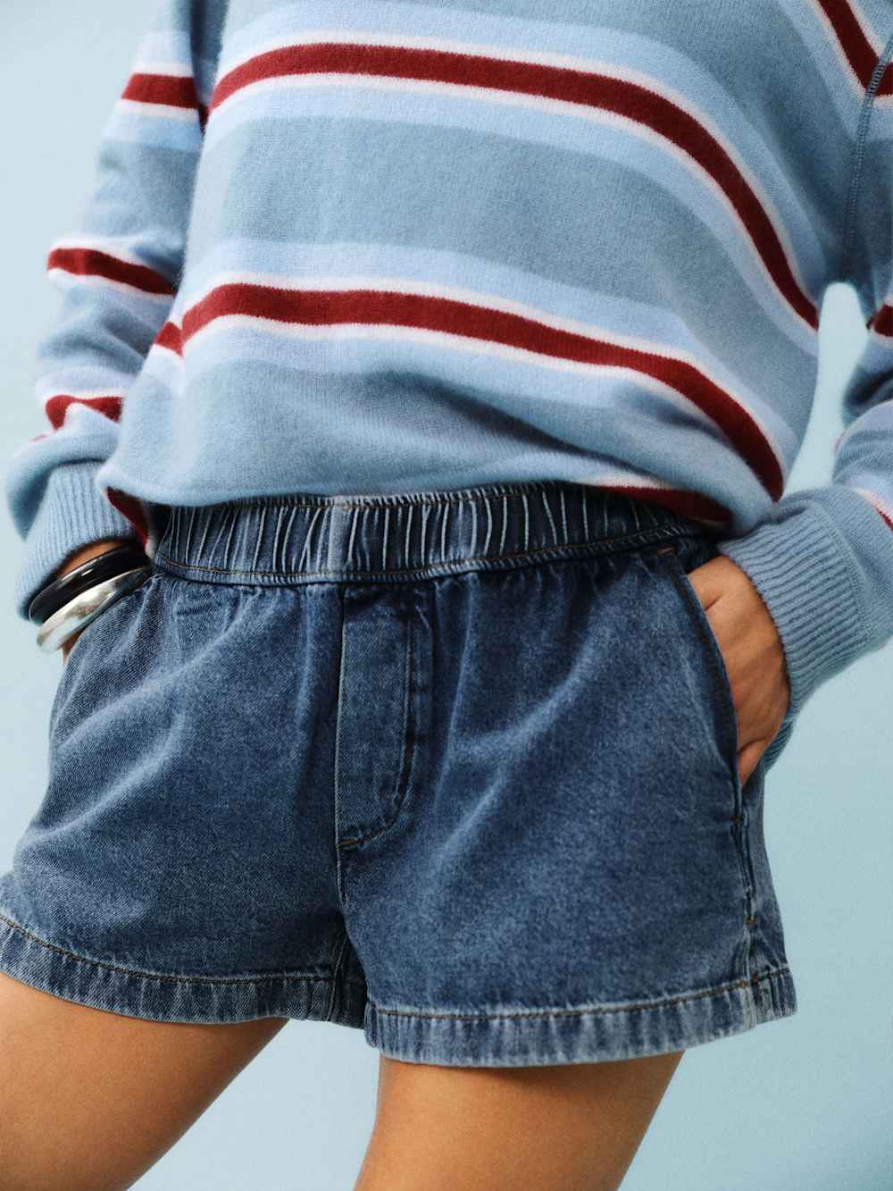 Theo Low Rise 2.5 Pull on Denim Short