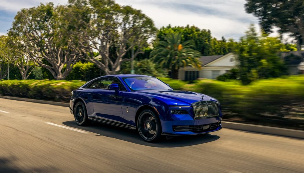 Rolls-Royce May Have Built Its First Sports Car With the Black Badge Spectre