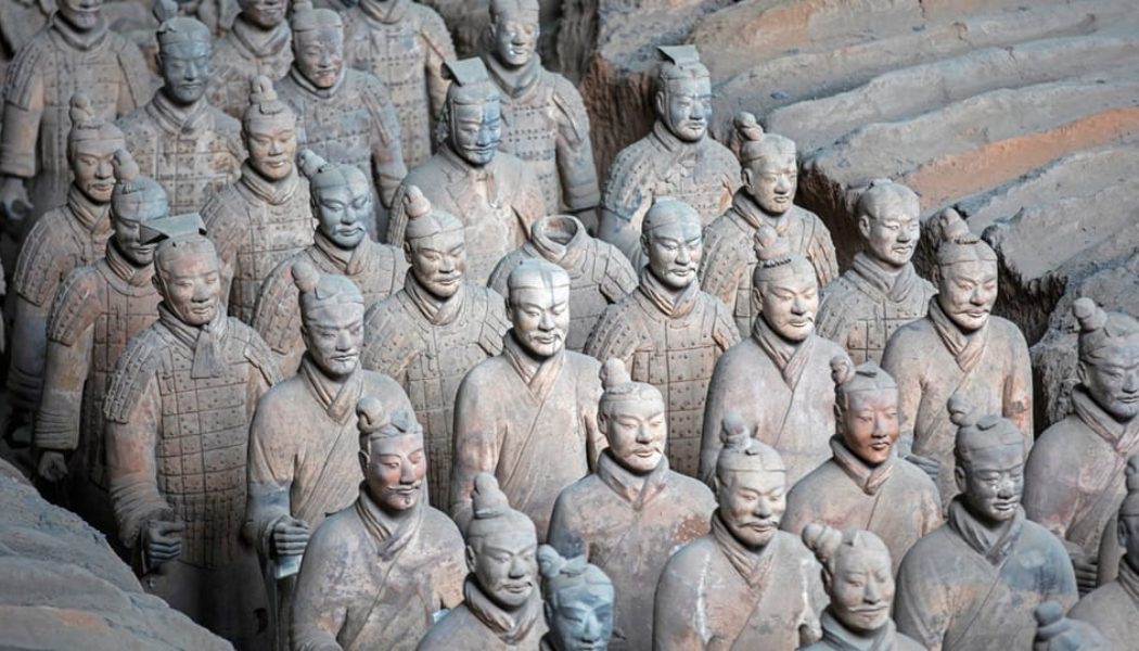 Tourist Damages 2,000 Year Old Terracotta Warriors