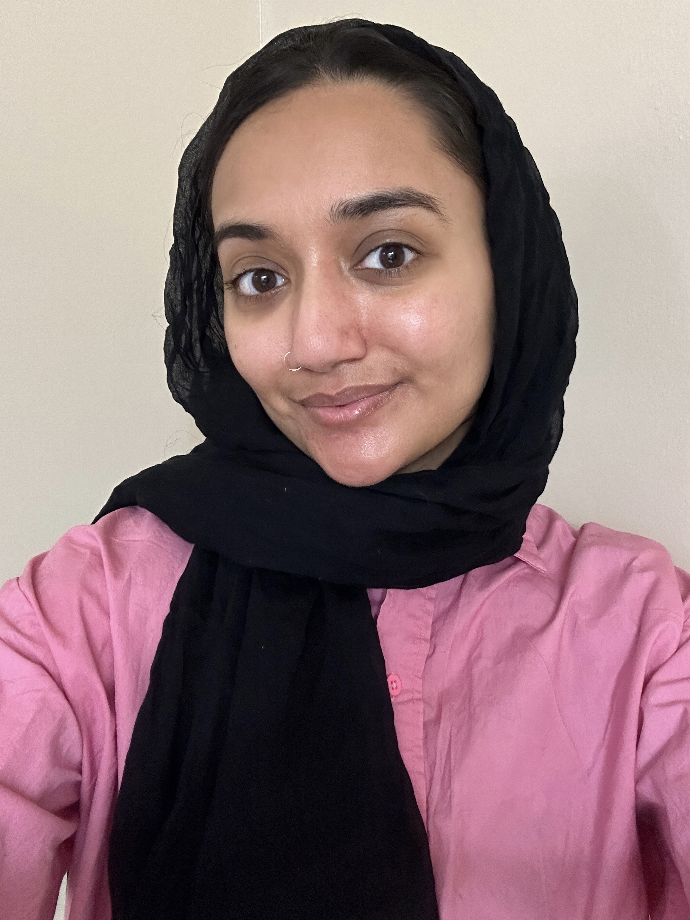 Before the Saei Slip Tint Tinted Moisturizer