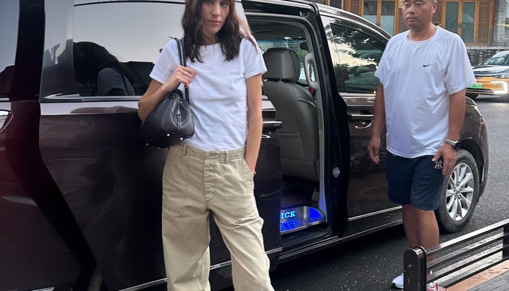 Blue Jeans Are Fine, But in New York and Paris, Everyone Knows This “Dated” Colour Is Much Cooler