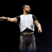 Drake Responds To "F*ck Kendrick* Chant During Concert Performance: "I Can't Say I Don't Agree"