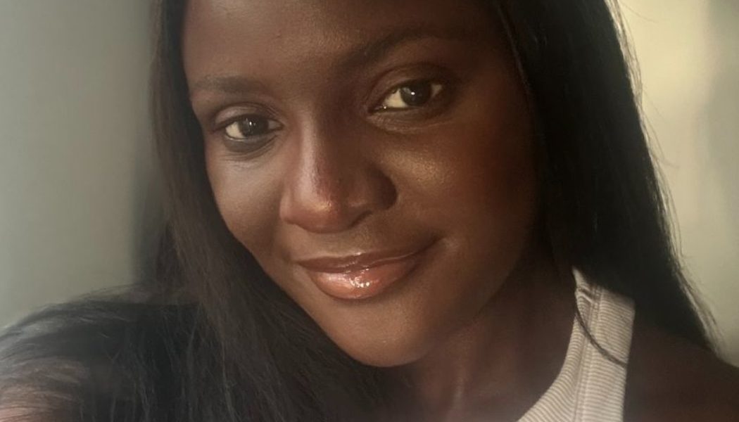 Farewell, Muddy Bronzers—These Are the 11 Best Cool-Toned Formulas for Natural-Looking Glow