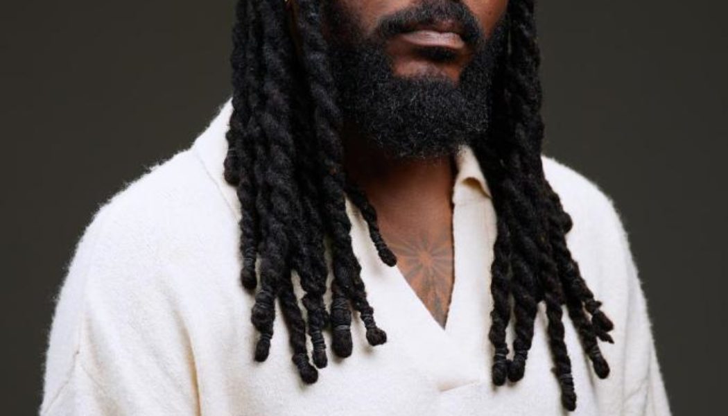 Ghanaian Star Samini Unleashes Afro Dancehall Banger "Summer King" for the Season’s Ultimate Party Vibes » NaijaTunez - No. 1 Platform For Latest Naija Music & Videos