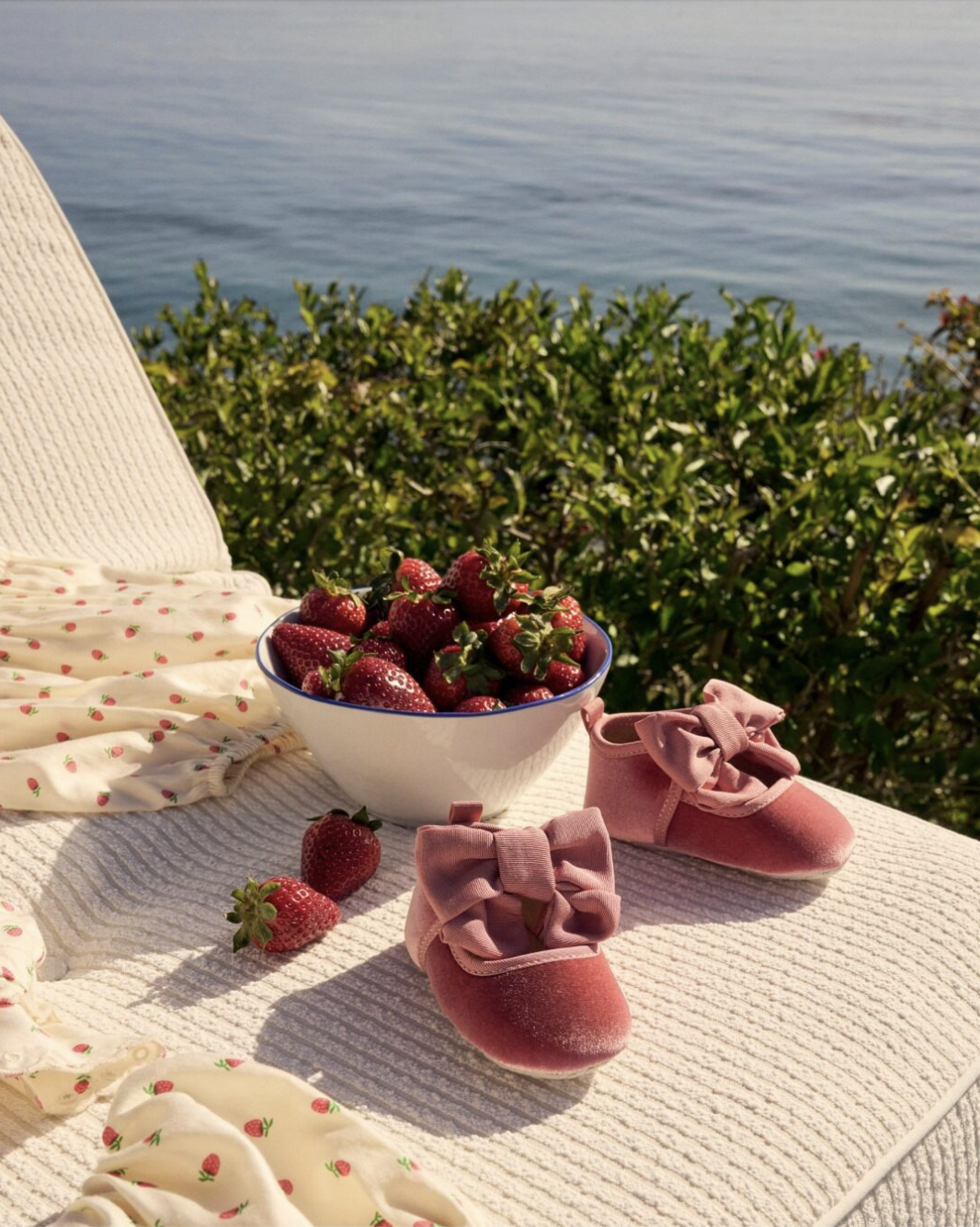 Sofia Richie Grainge x Amazon Essentials 2.