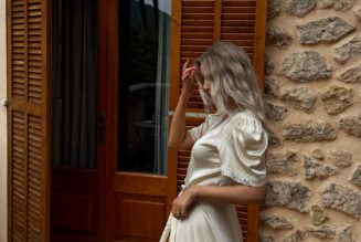 I'm Not Into Punchy Perfumes—These Understated Scents Are Eternally Chic