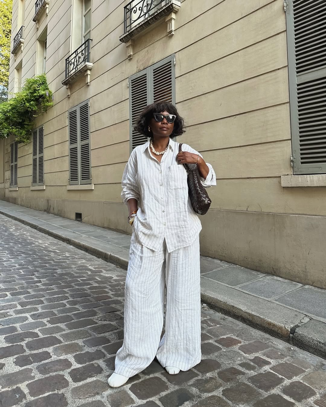What to wear in Provence outfit ideas - Franny in pinstriped linen co-ord