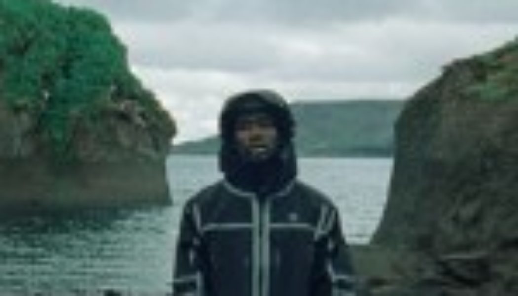 Mr Eazi Unveils Tender Love Ballad “Corny” Ahead of Upcoming Project » NaijaTunez - No. 1 Platform For Latest Naija Music & Videos