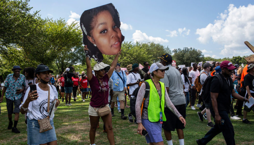 Officer In Breonna Taylor’s Death Given 33-Month Jail Term