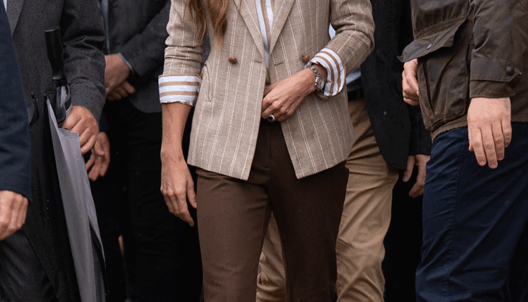 Put Down the Black and White Pants—This Is the Richer Color You Didn't Know You Needed