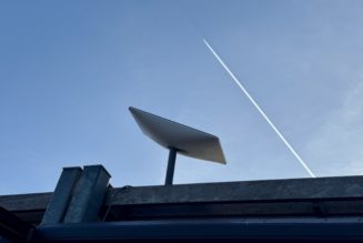 Starlink satellite internet service is down everywhere