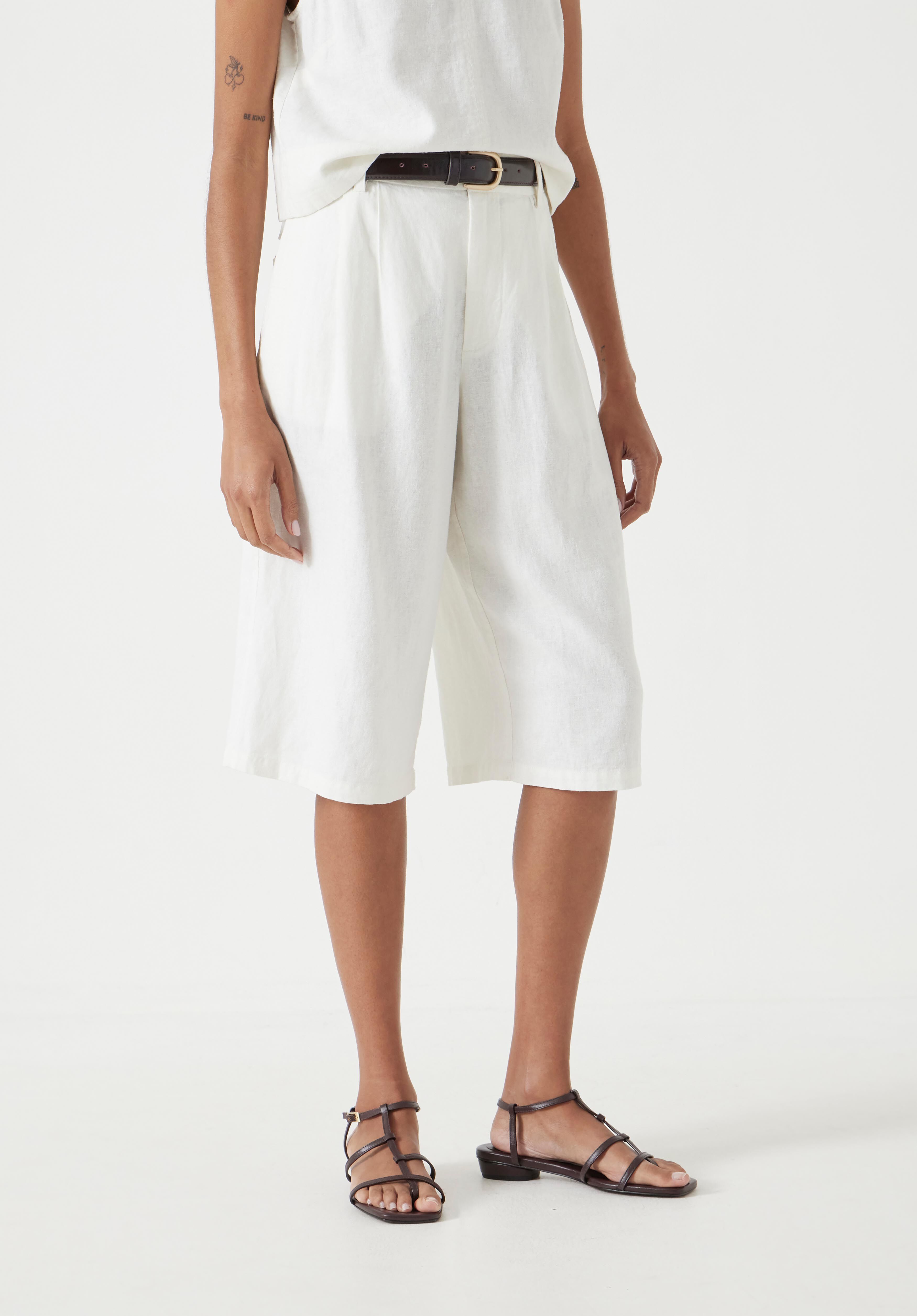 Linen Blend Lya Bermuda Shorts