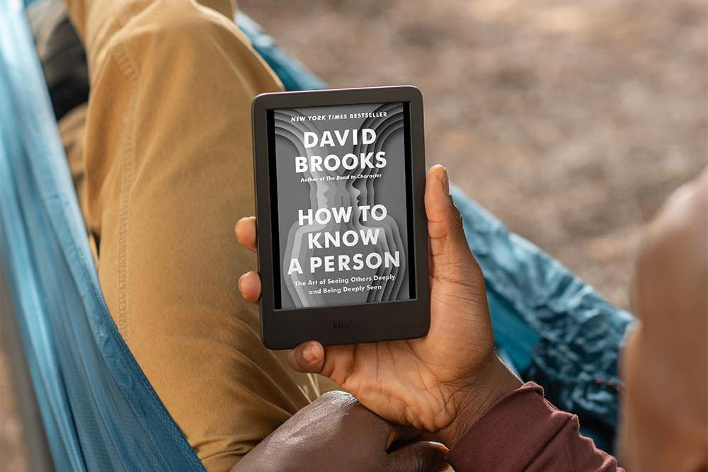 2024 Kindle Lifestyle Image 2