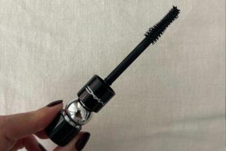 This Mascara Has Been Tricking My Friends Into Thinking I Wear Lash Extensions Since 2022