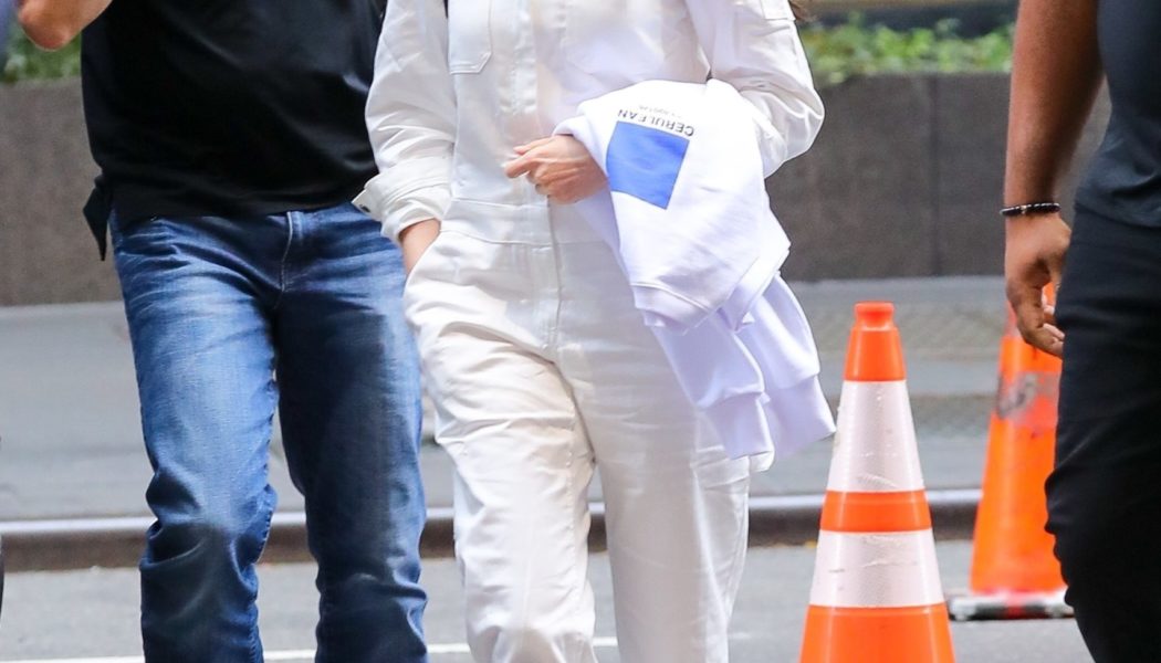 Wait, Is This 2010s One-and-Done Outfit Trend Making a Comeback?