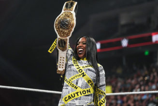 WWE Fans Salute New Women's World Title Holder Naomi, Say It's About Damn Time She Gets Her Time To Shine