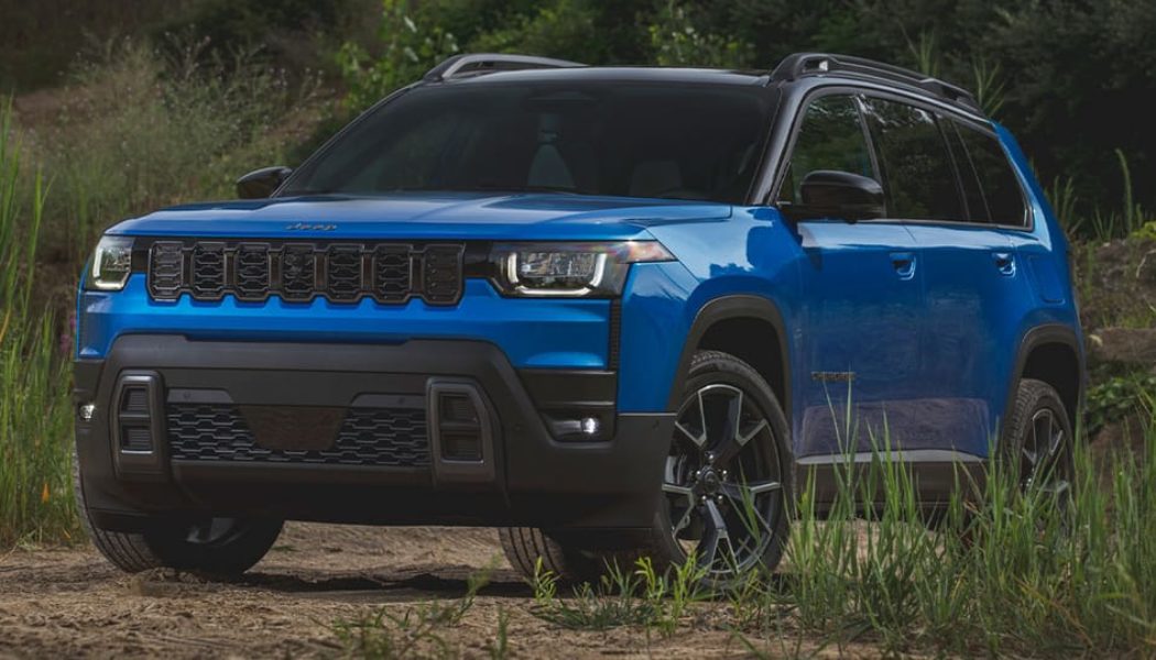 2026 Jeep Cherokee Debuts With Hybrid Power and Increased Range