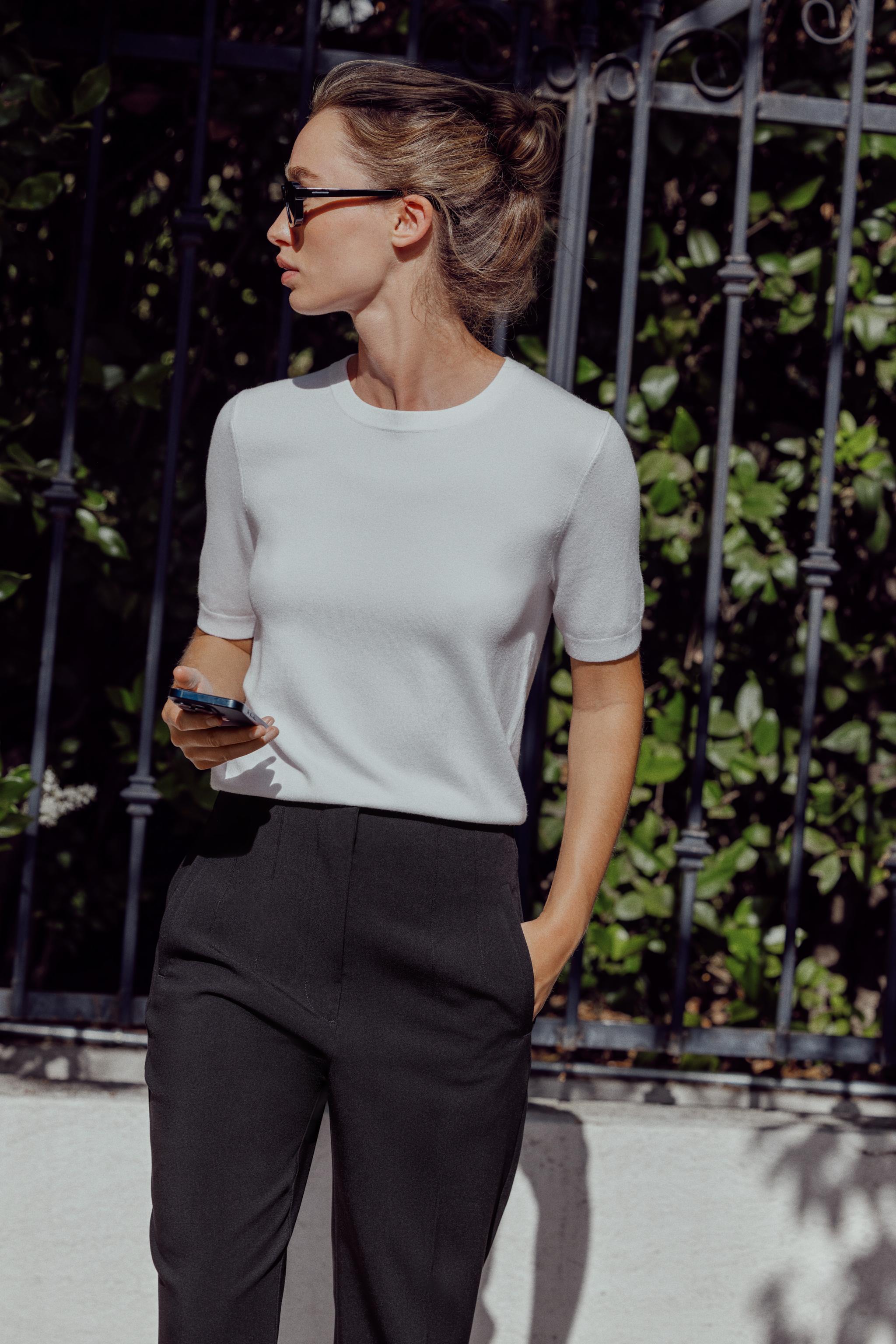 Short Sleeve Basic Knit Top