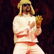 Bad Bunny Delivers Beachy New Visuals For "WELTiTA"