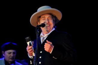 Bob Dylan Is Back in the Studio