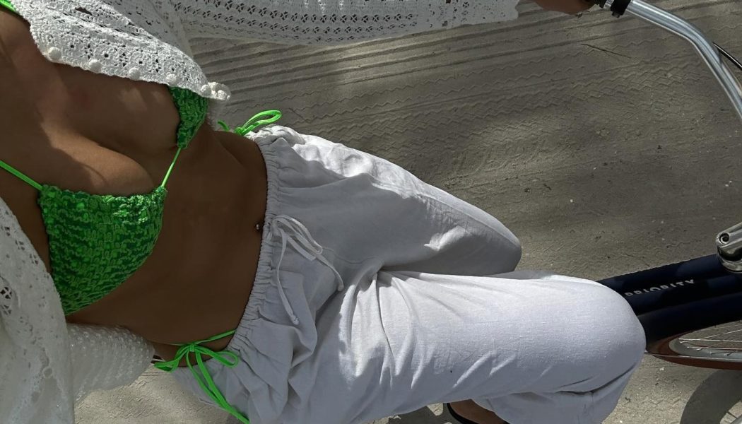 Direct From Europe: The Elegant Top That Makes Jeans and Linen Trousers Look 100% Chicer