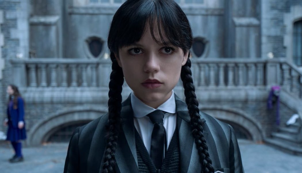 Everything Coming To and Leaving Netflix in August 2025