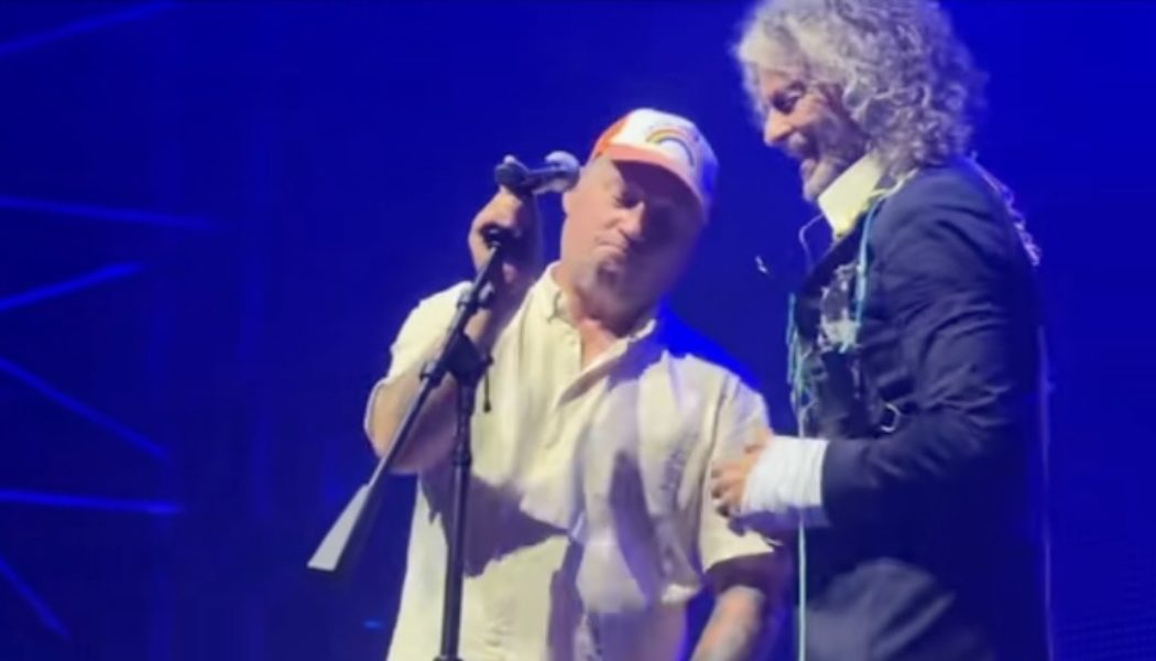 Flaming Lips and Modest Mouse's Isaac Brock Cover Black Sabbath's "War Pigs"