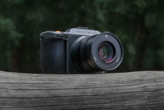 Hasselblad’s new medium format flagship comes with end-to-end HDR