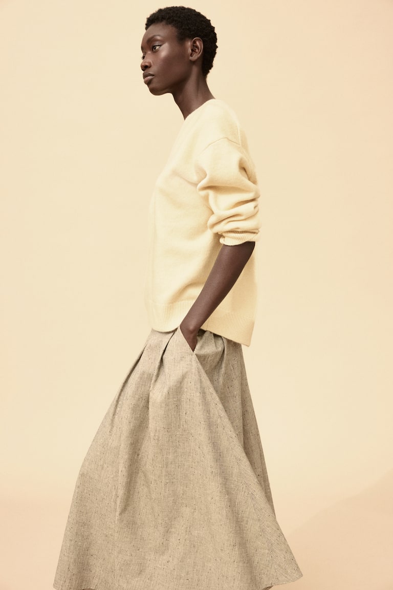 Oversized V-Neck Jumper