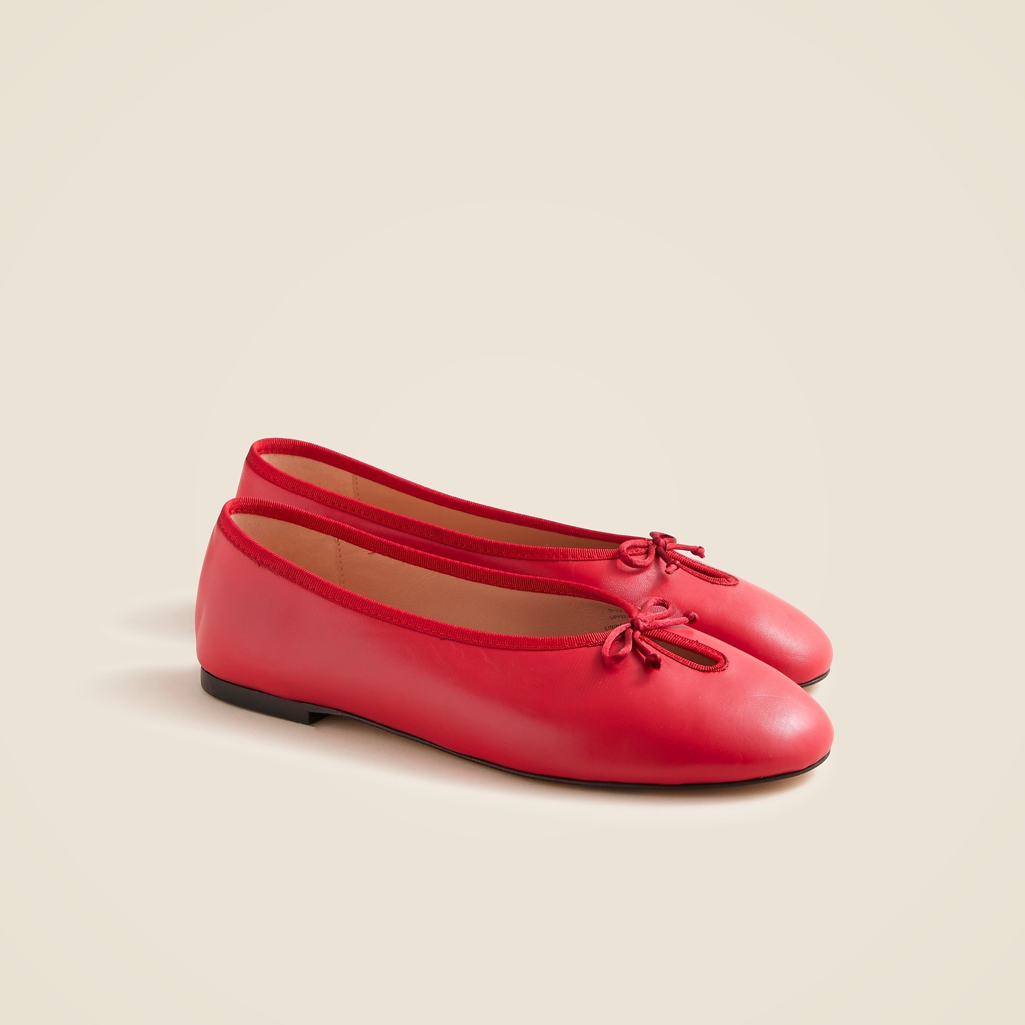 Andi Keyhole Ballet Flats in Leather