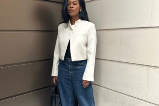 I Can't Unsee It—Wide-Leg Jeans Always Look Their Best With this Elevated Shoe