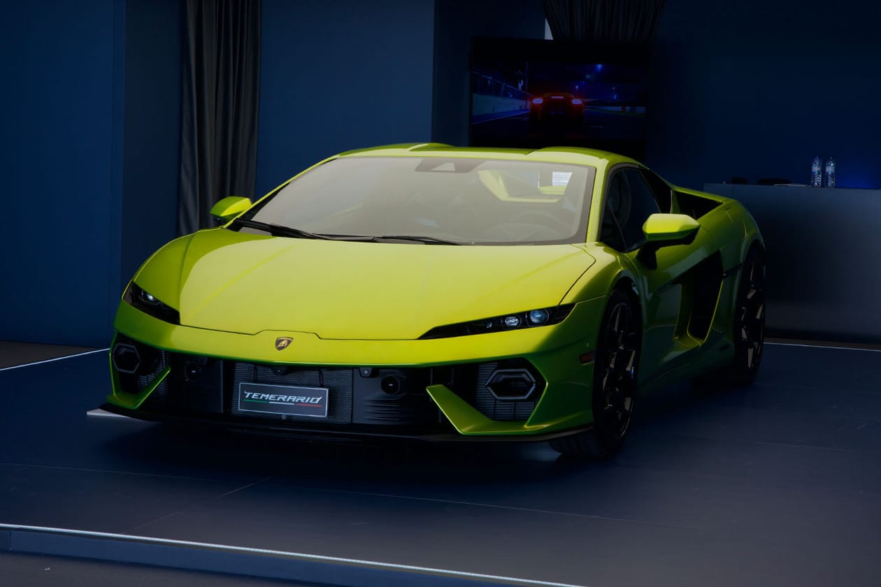 Lamborghini Temerario Hypedrive Test Drive Estoril Circuit