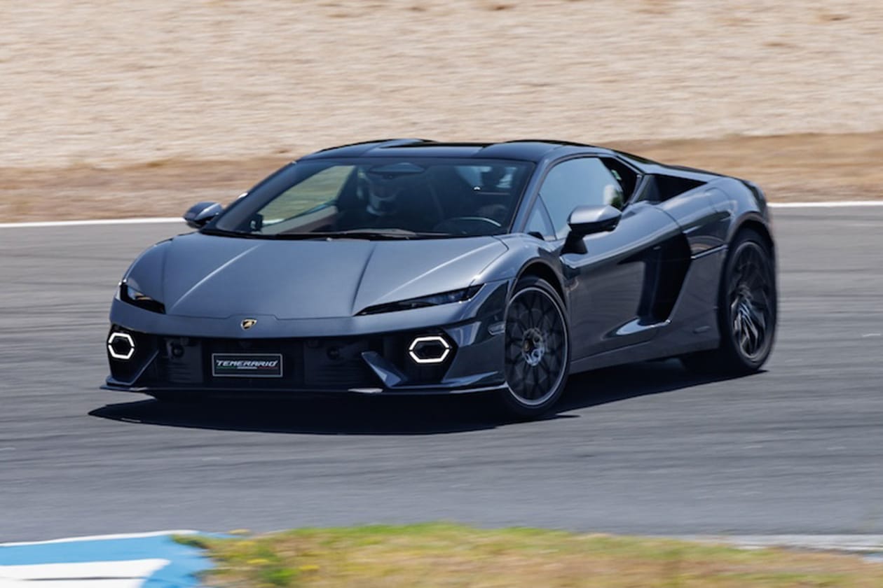 Lamborghini Temerario Hypedrive Test Drive Estoril Circuit
