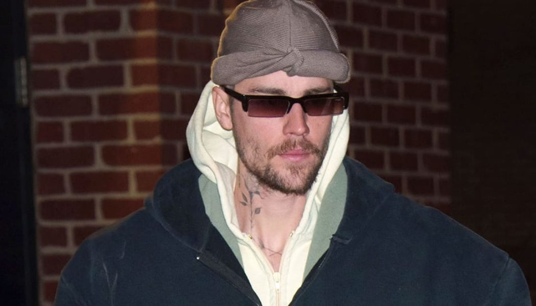 Justin Bieber Drops New Visuals for "First Place"