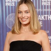 Margot Robbie Reportedly in Talks To Star in Tim Burton's Remake of 'Attack of the Fifty Foot Woman'