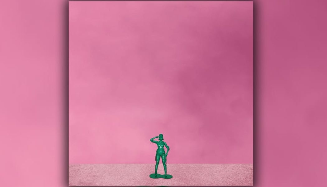 Mariah The Scientist Stands Strong on 'HEARTS SOLD SEPARATELY'