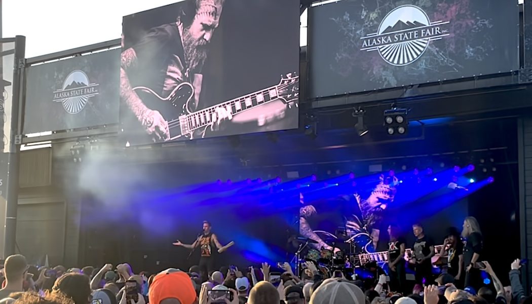 Mastodon Honor Brent Hinds at Alaska Concert: "We Were Brothers to the End"