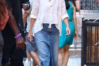 Suddenly, This Dated Skirt Trend Feels Modern When You Wear It With This Shoe