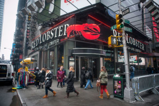 The Story Of Red Lobster's Comeback, Thanks To Black Diners
