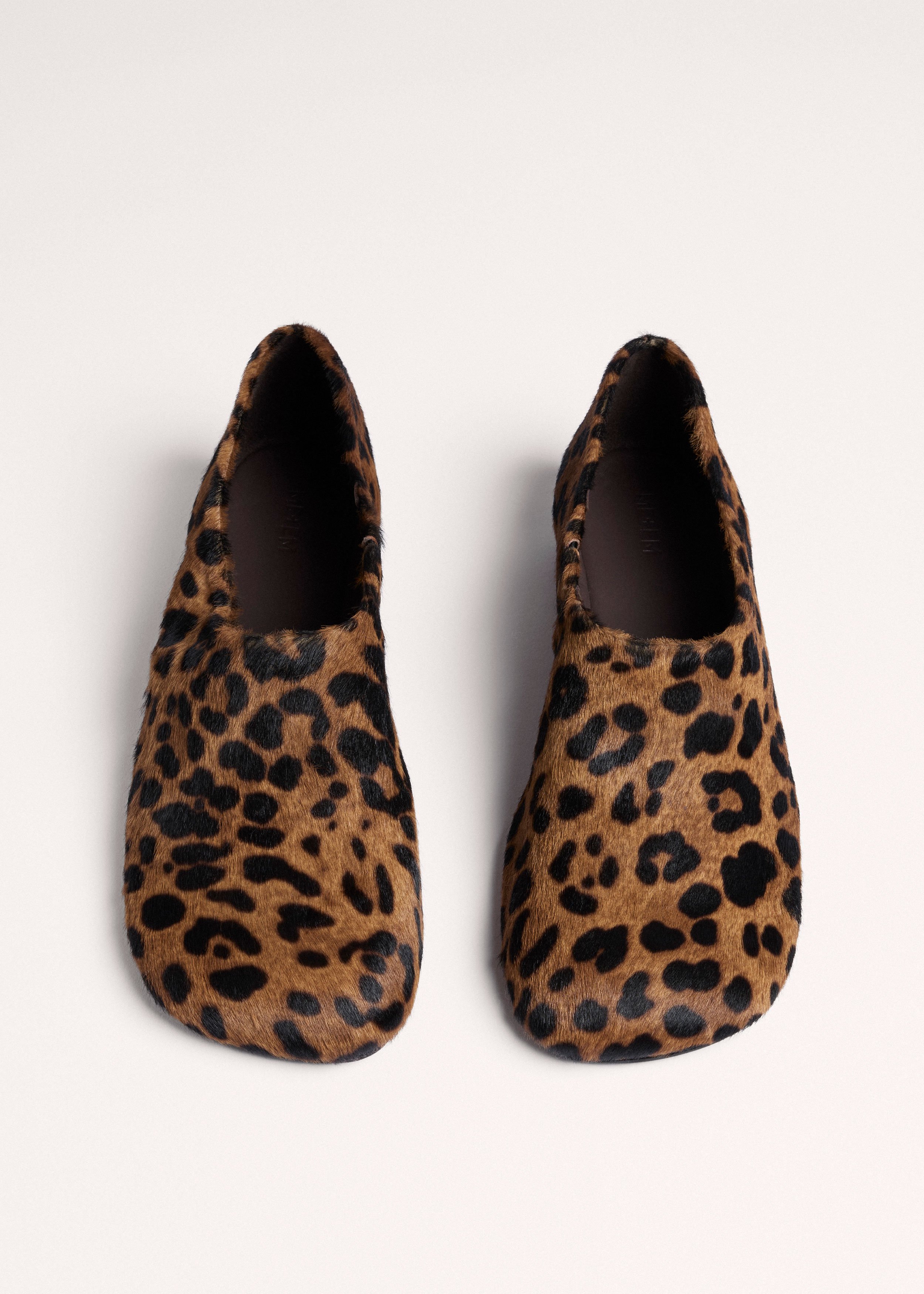 Leopard Print Asymmetric Slipper