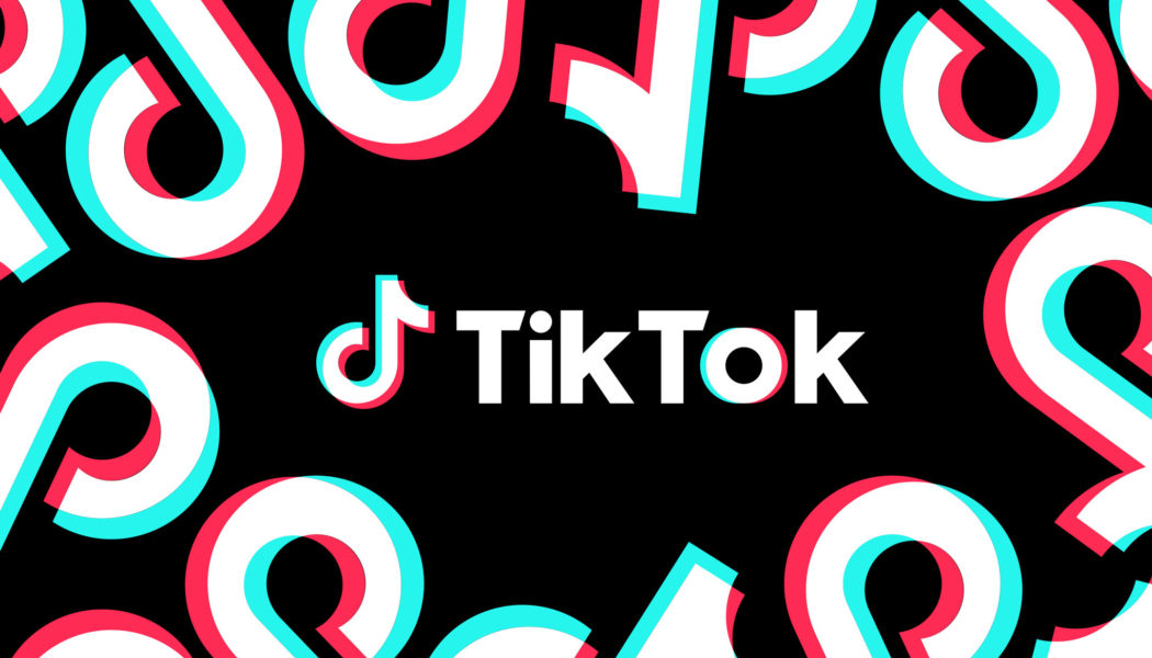 TikTok is now letting everyone DM each other with voice memos and pictures