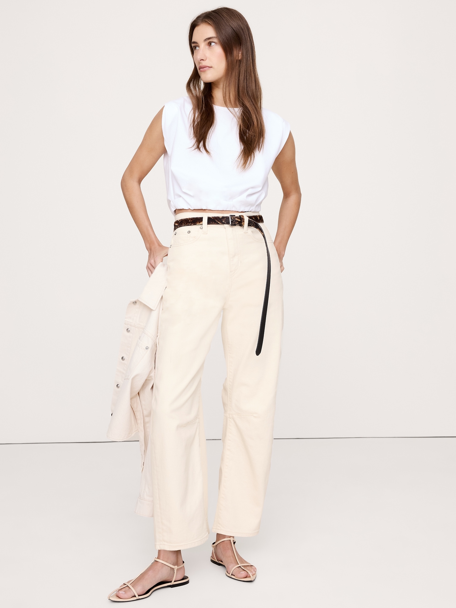 High-Rise Relaxed Barrel Ankle Jean