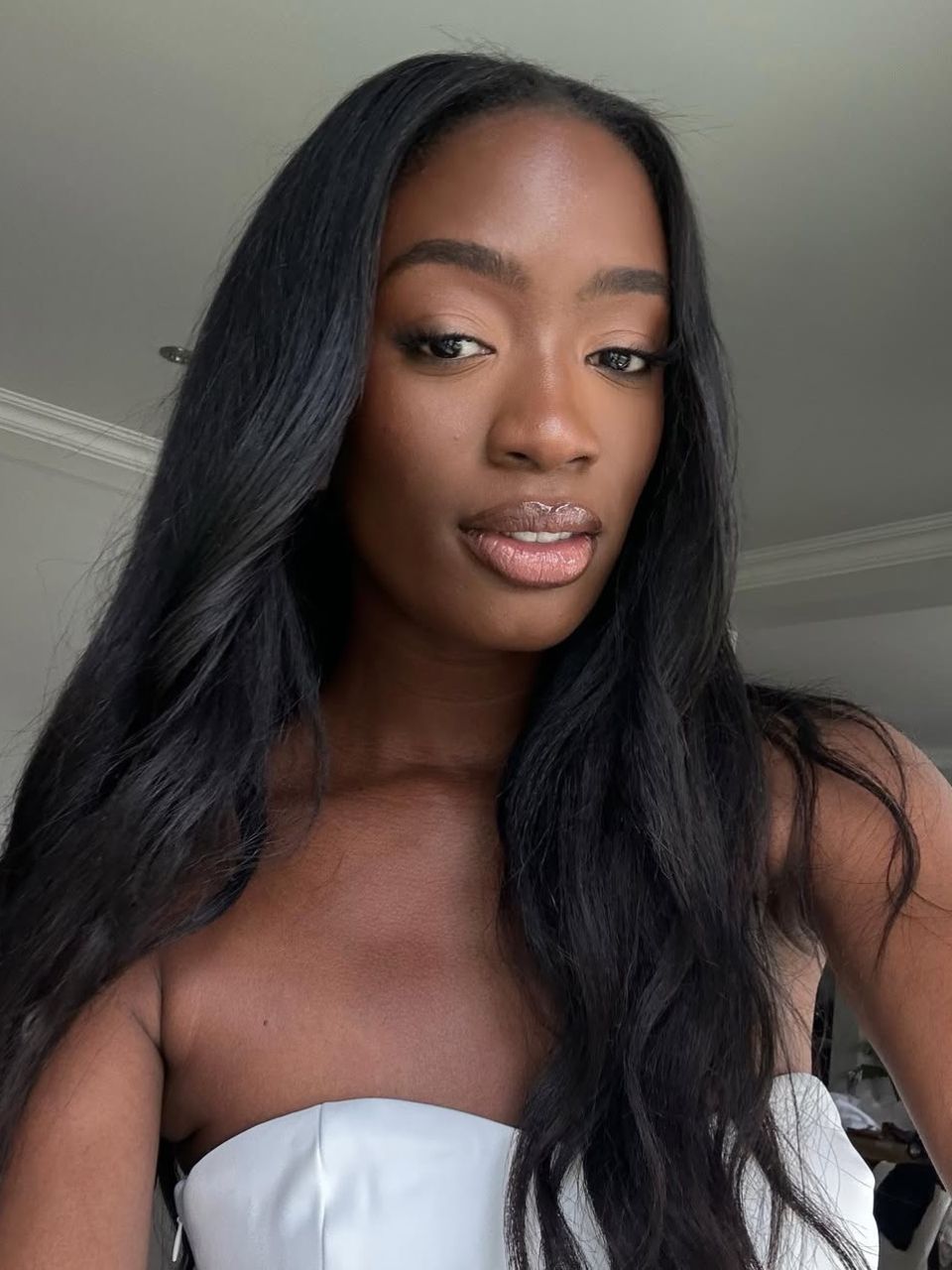 An image featuring @_livmadeline