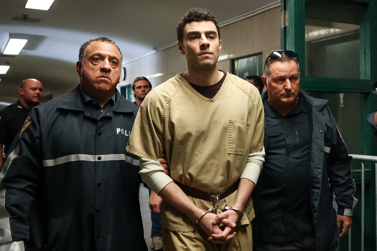 TOPSHOT-US-COURT-HEALTH-JUSTICE-MANGIONE