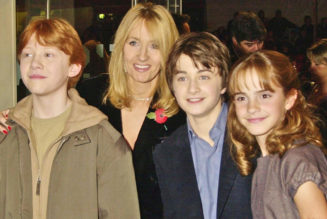 Chris Columbus Says a Harry Potter Original Cast Reunion Is Impossible Because of JK Rowling