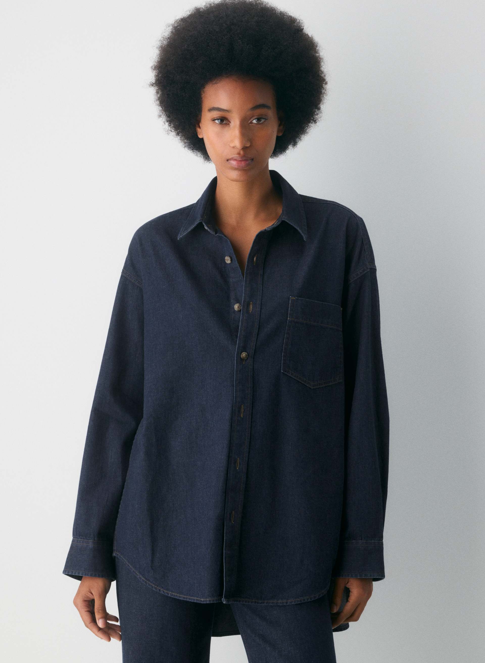 aritzia, The &#039;80s Comfy Denim Shirt