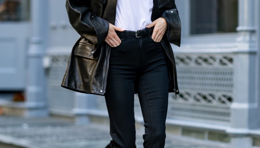 Dark-Blue Jeans Are Definitely "In" for Fall 2025, But so Is This Other Elegant Denim Wash