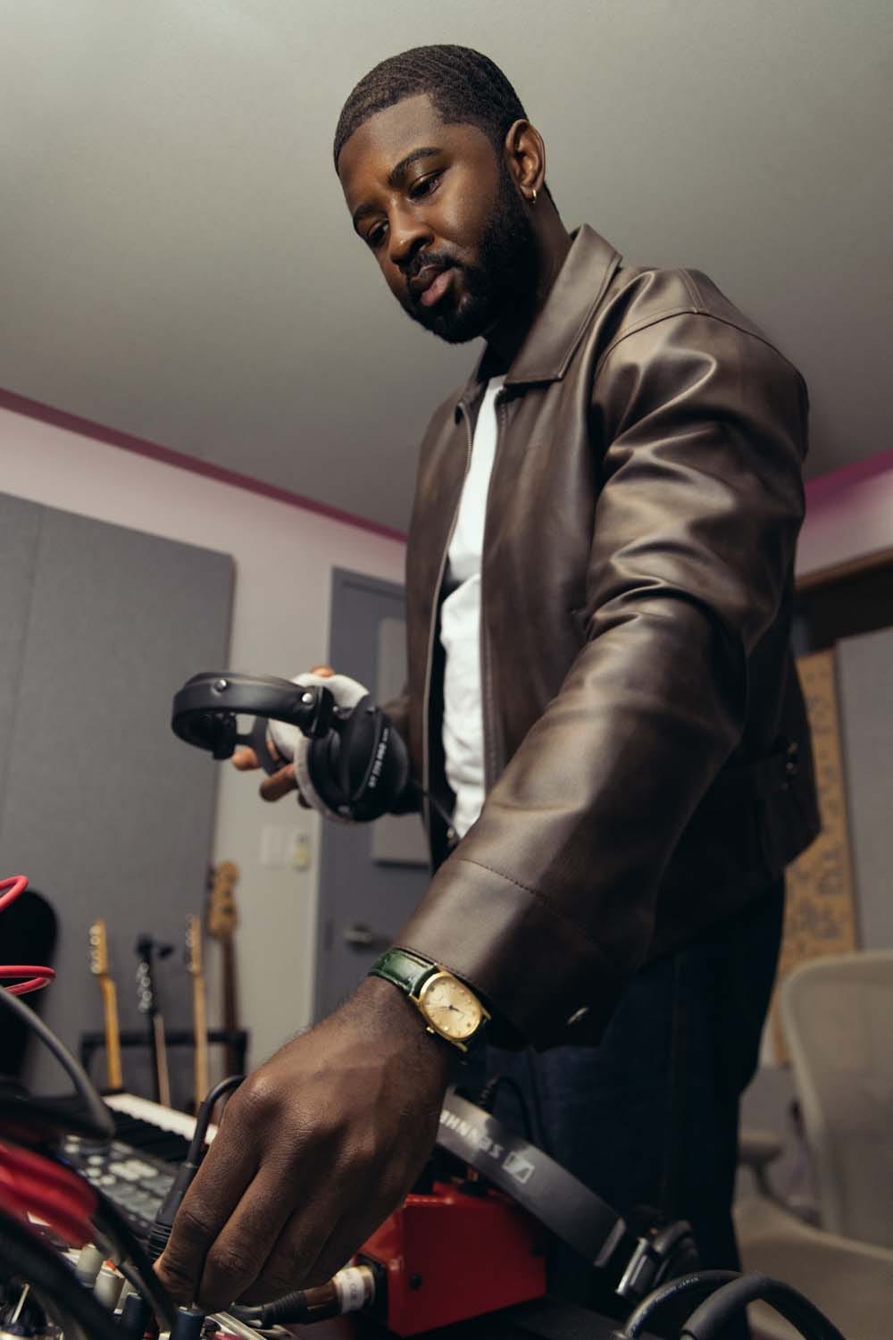 DJ Mike Nasty's Playlist for Whirlpool Big Boi Collab giveaway front load washer limited edition SoFreshSoCleanGiveaway